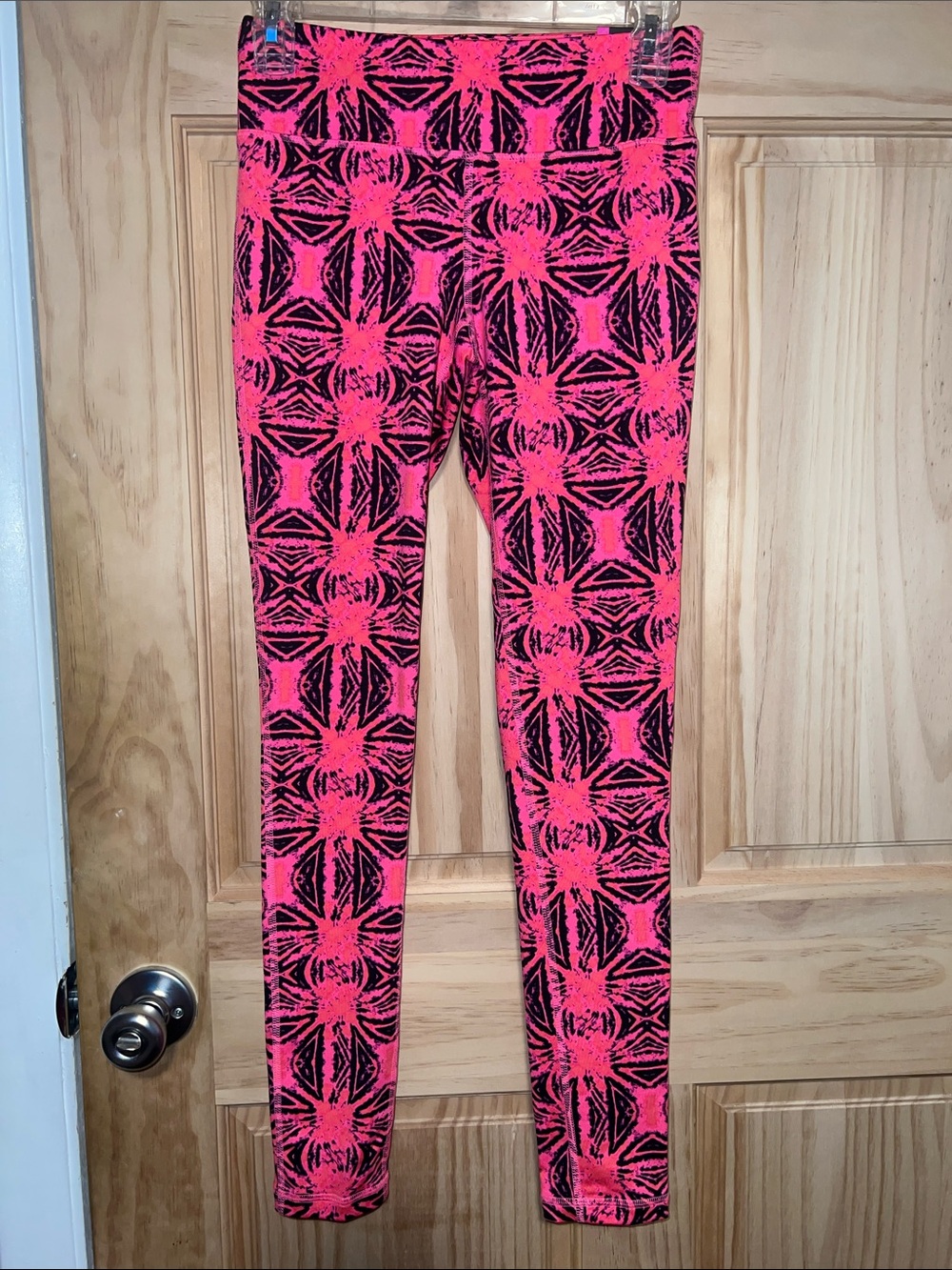 High-Rise Pink & Black Geometric Print Leggings
